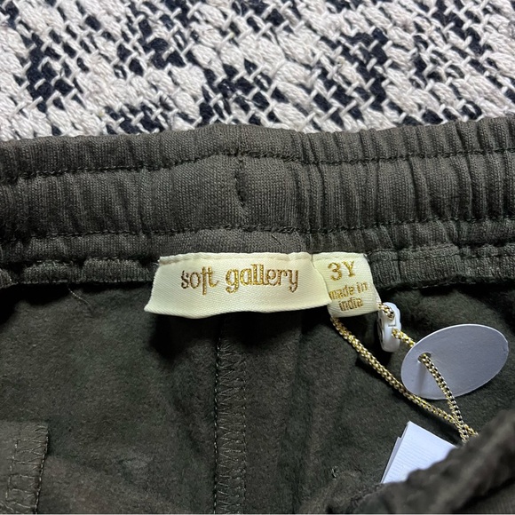 New Soft Gallery Jules Pants in Olive Night Size 3T - Picture 7 of 8